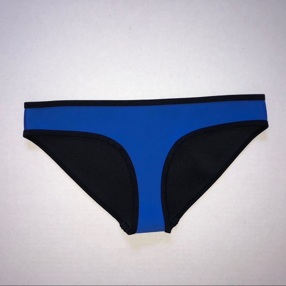 Triangl Swimwear Bikini Bottoms Blue Large